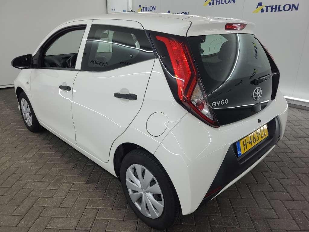 TOYOTA Aygo 1.0 VVT-i x-fun 5D 53kW Athlon Edition photo