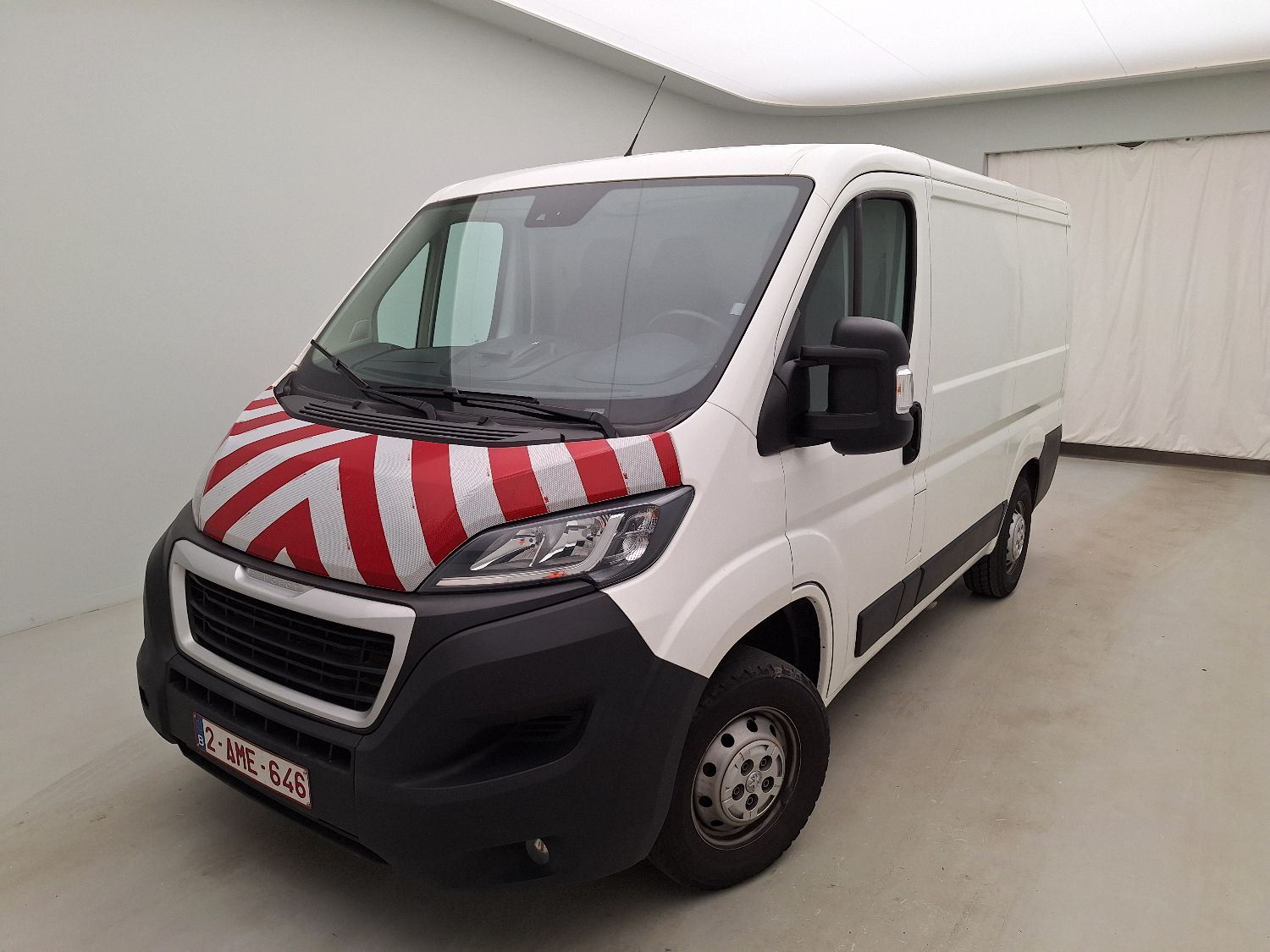 Peugeot, _Boxer '14, Peugeot Boxer 2.2 BlueHDi S&S 140 Premium 335 L1H1 photo