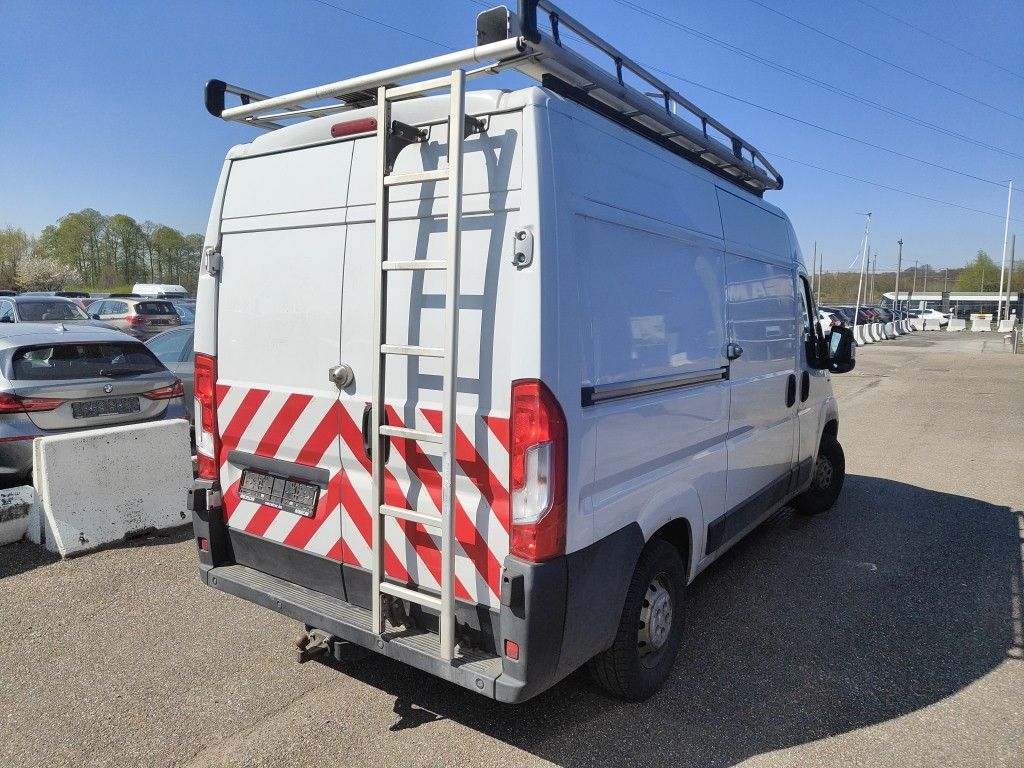 Fiat Ducato 2.3 Multijet 130 pk M-H2 35 4d photo