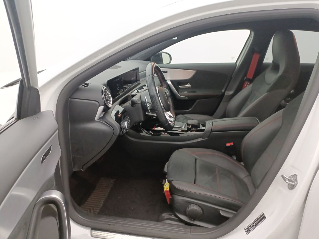 MERCEDES CLASSE A AMG (W177) A 35 AMG 4Matic (EU6d-TEMP) 5d Auto photo