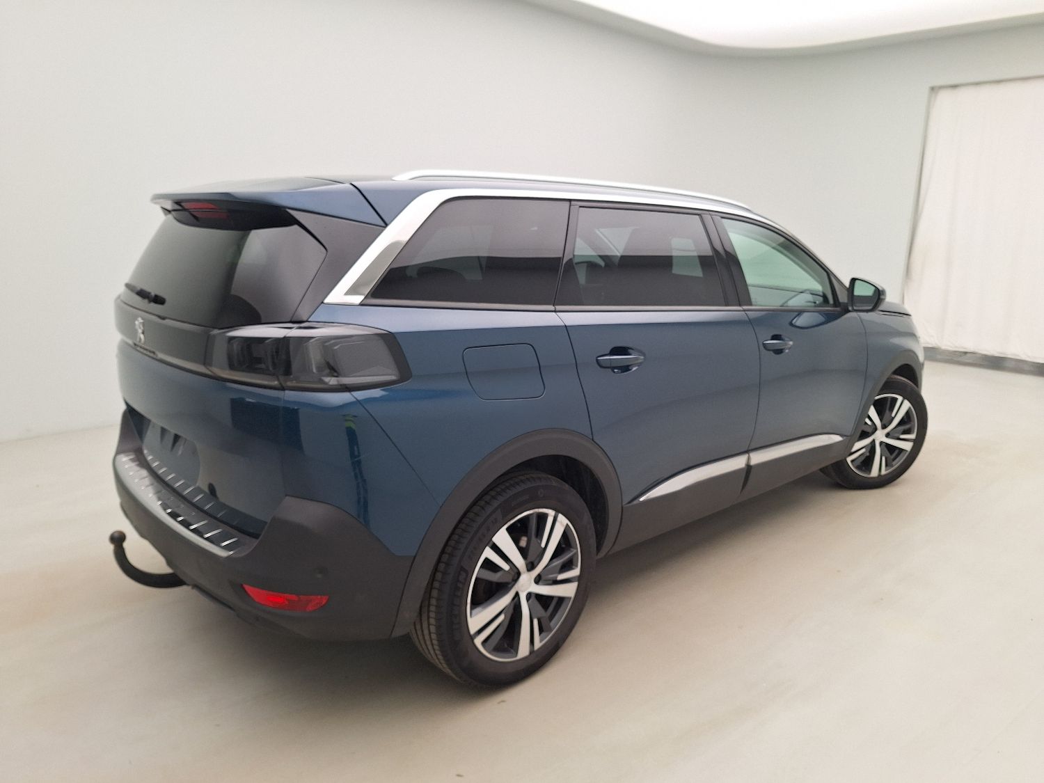 Peugeot, 5008 FL'20, Peugeot 5008 1.5 BlueHDi 96kW S&S EAT8 Allure 5d 7pl photo