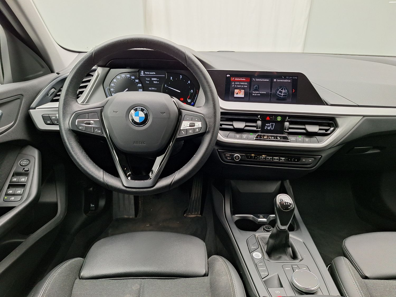 BMW, 1-serie '19, BMW 1 Reeks Hatch 116d (85 kW) 5d photo