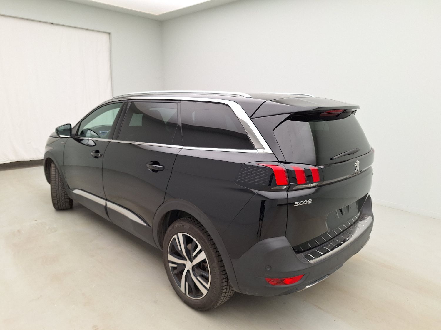 Peugeot, 5008 '16, Peugeot 5008 1.5 BlueHDi 96kW S&S EAT8 GT Line 5d photo