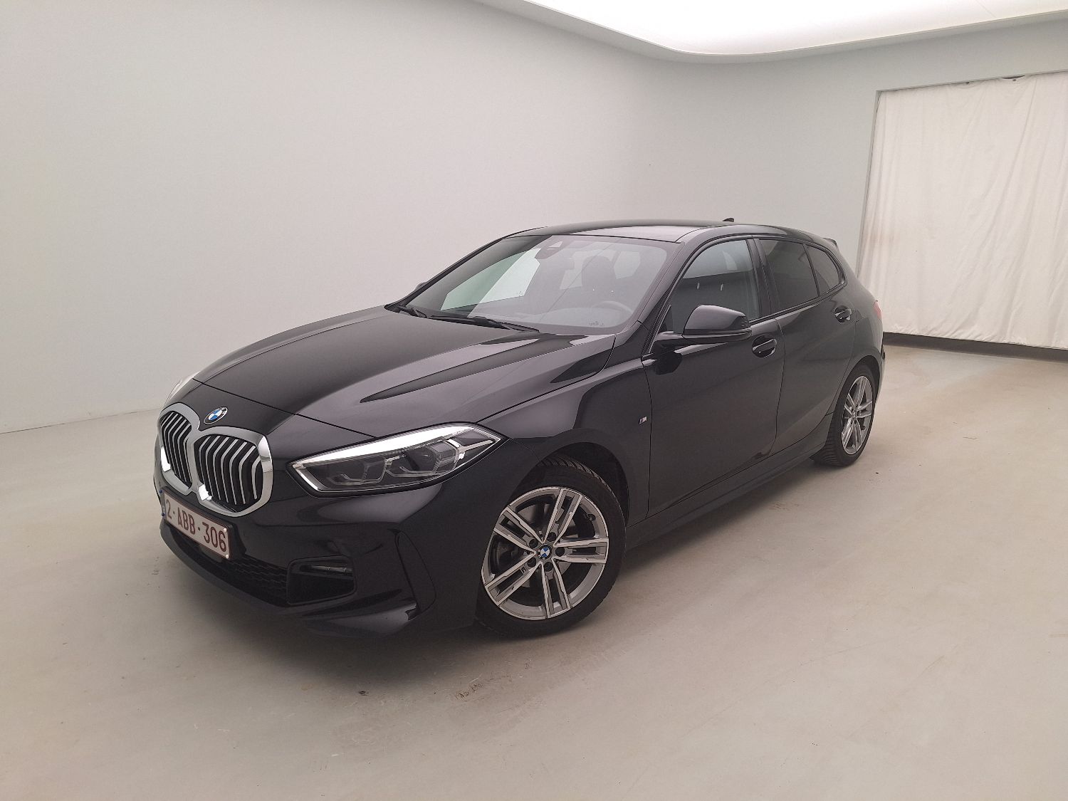 BMW, 1-serie '19, BMW 1 Reeks Hatch 116dA (85 kW) 5d photo