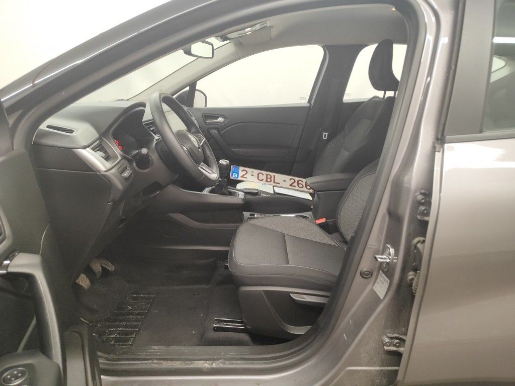 Renault Captur TCe 90 Corporate Edition 5d photo
