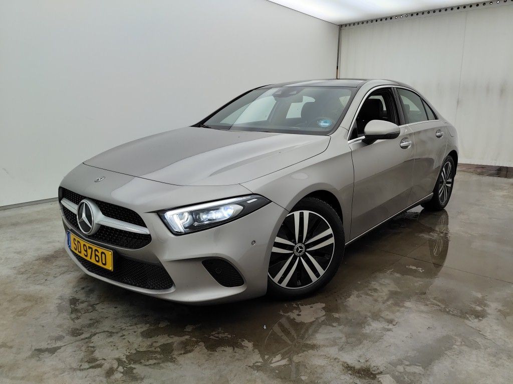 MERCEDES CLASSE A SEDAN DIESEL (V177) A 200 d 150 Business Solution (EU6d-TEMP) 4d Auto photo