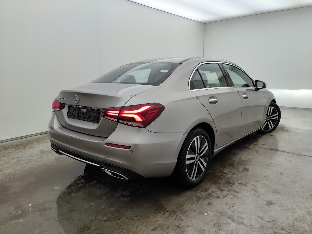 MERCEDES CLASSE A SEDAN DIESEL (V177) A 200 d 150 Business Solution (EU6d-TEMP) 4d Auto photo