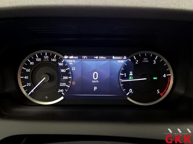 Land Rover Discovery Sport R-Dynamic SE photo