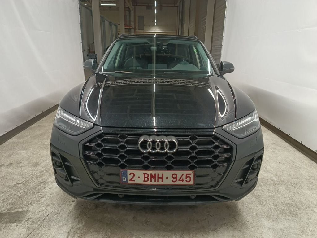 Audi Q5 Business Edition S line 30 TDI S tronic 5d