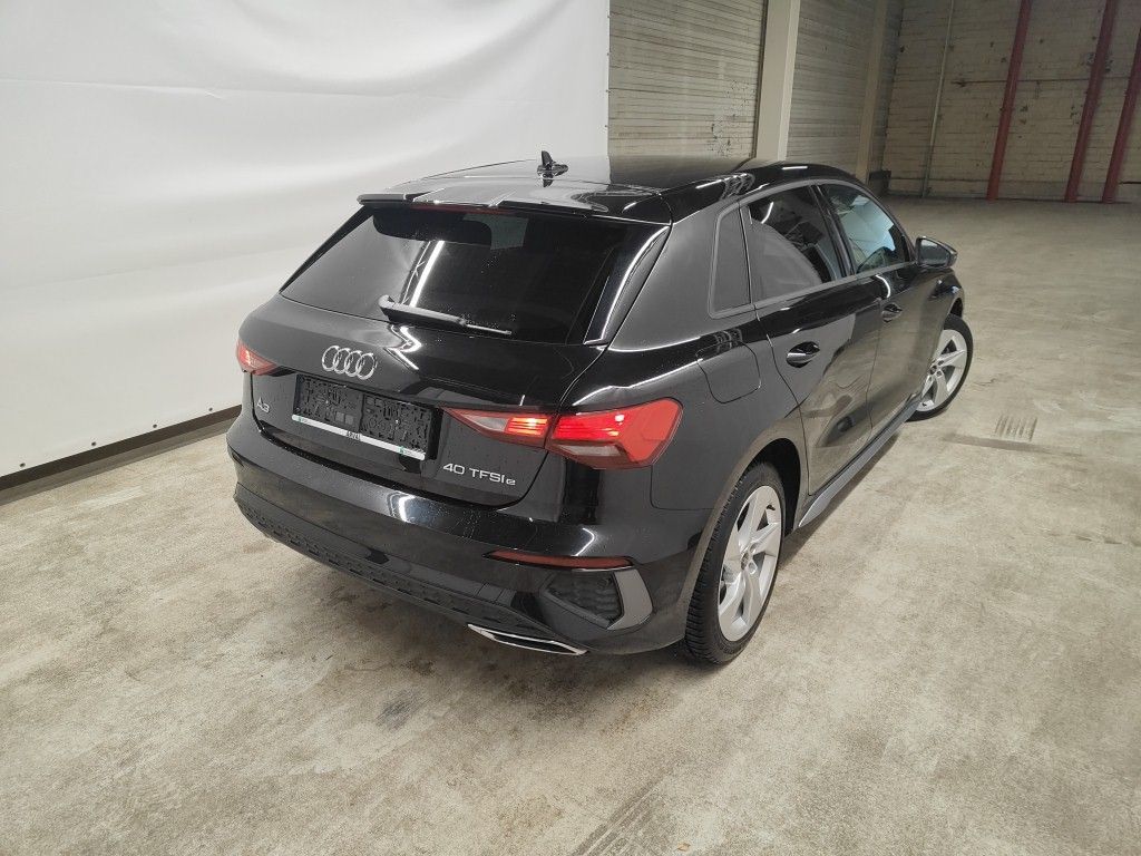 Audi A3 Sportback 1.4 40 TFSI e S Line 5d photo