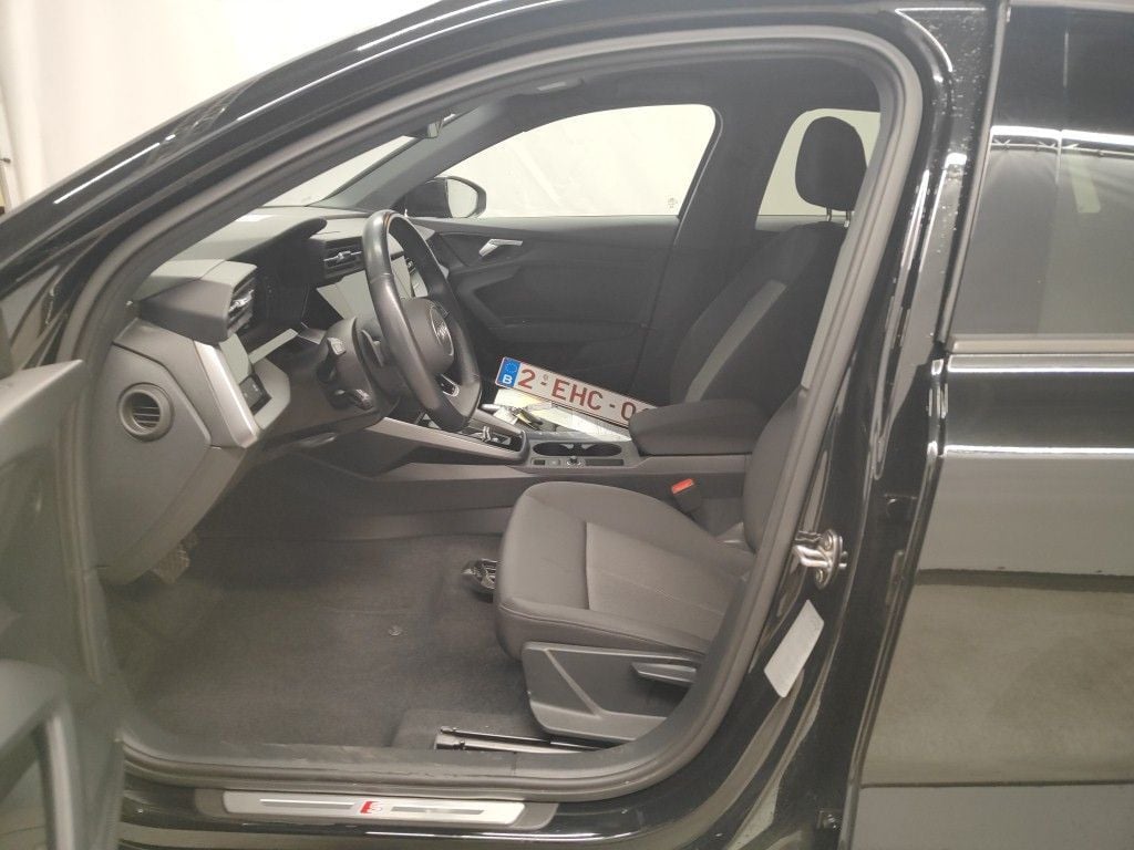 Audi A3 Sportback 1.4 40 TFSI e S Line 5d photo