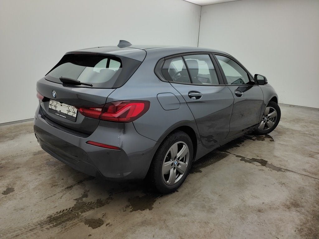BMW 1 Reeks Hatch 116d (85 kW) 5d photo