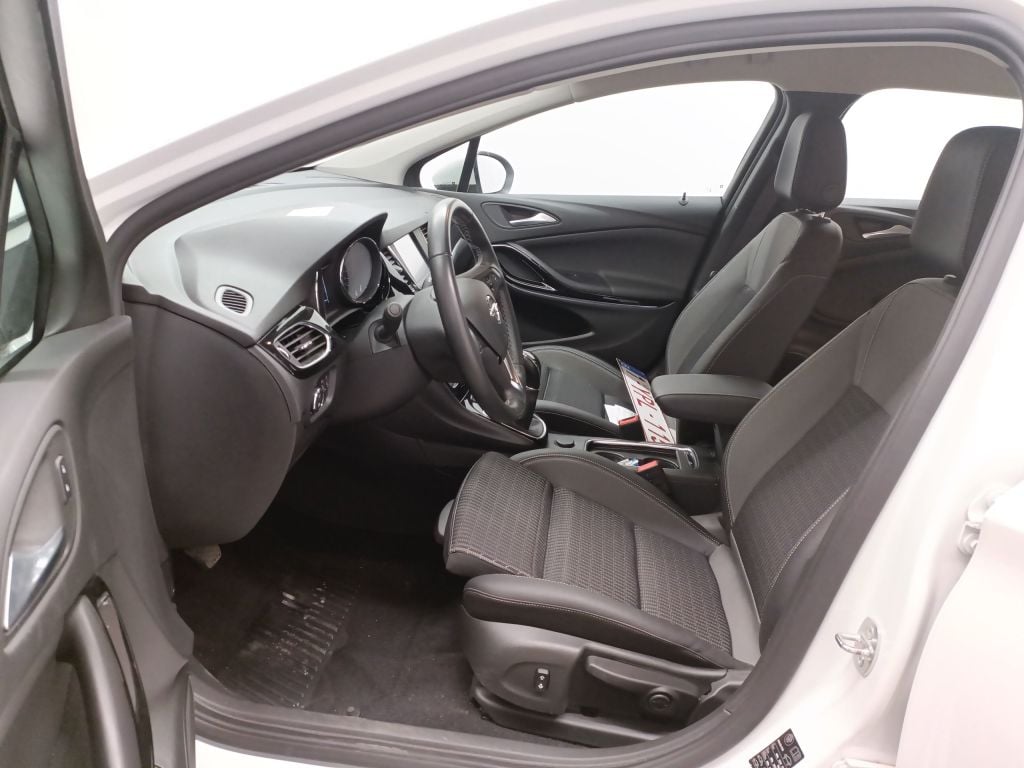 Opel Astra Sports Tourer 1.2 Turbo 81kW S/S Elegance 5d photo