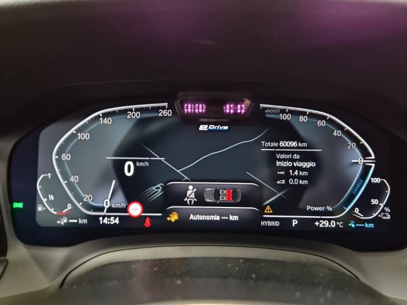 BMW 54 BMW SERIE 3 / 2018 / 4P / BERLINA 330E MSPORT AUT. photo