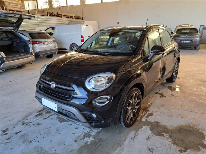 Fiat 69 FIAT 500X / 2018 / 5P / CROSSOVER 1.6 MJET 130CV E6D CROSS