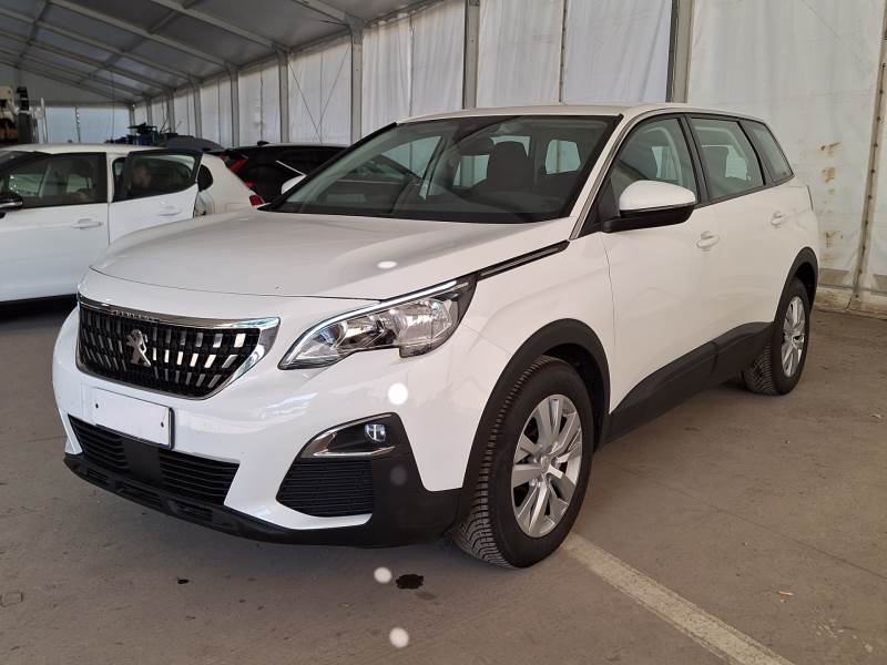 Peugeot 48 PEUGEOT 5008 / 2017 / 5P / SUV BLUEHDI 130 BUSINESS EAT8 S/S AUT.