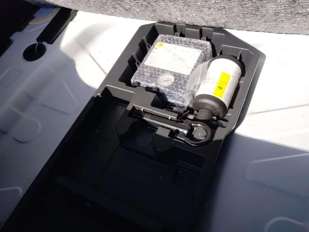 TOYOTA Aygo X 1.0 VVT-i MT Play photo