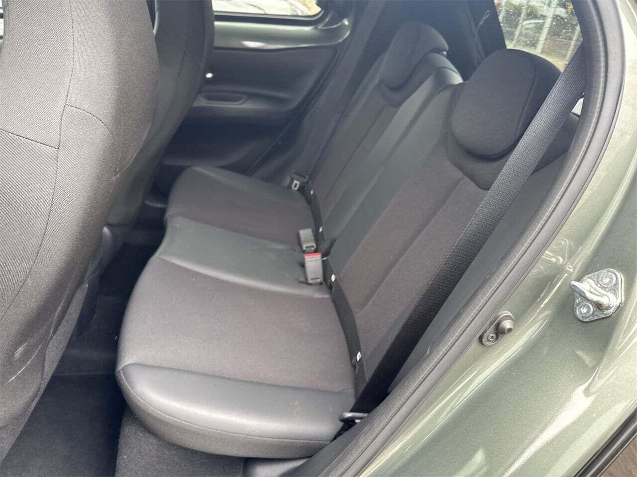 TOYOTA Aygo X 1.0 VVT-i S-CVT Envy photo