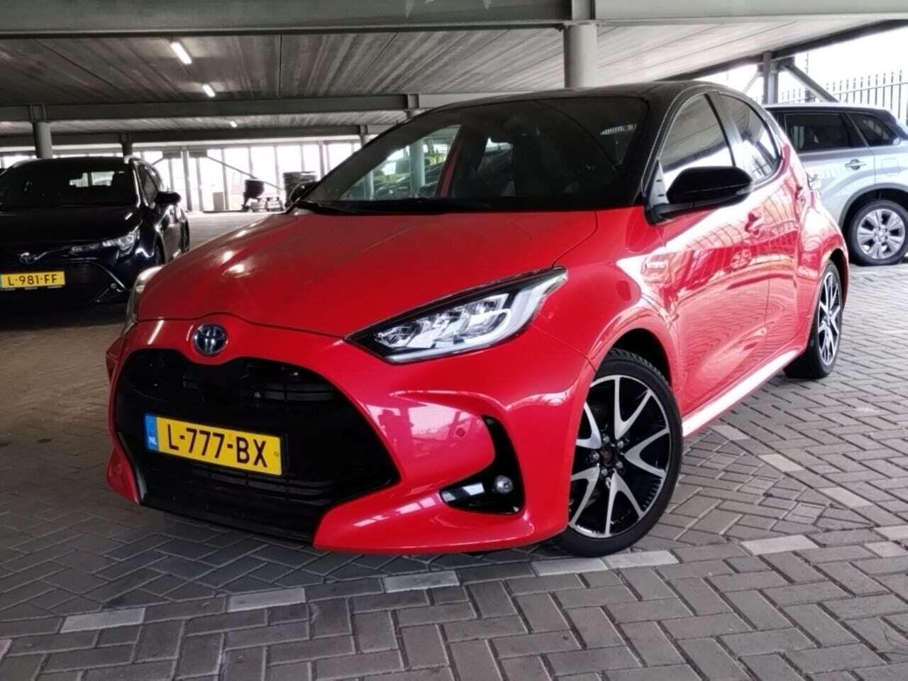 TOYOTA YARIS 1.5 Hybrid Launch Edition