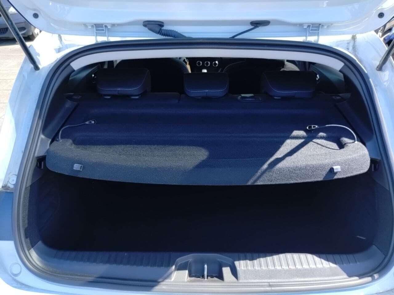 RENAULT CLIO 1.6 E-Tech Full Hybrid 145 evolution photo