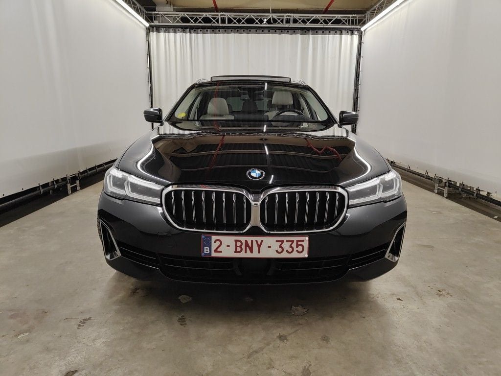 BMW 5 Reeks Touring 518d Aut. (100 kW) 5d