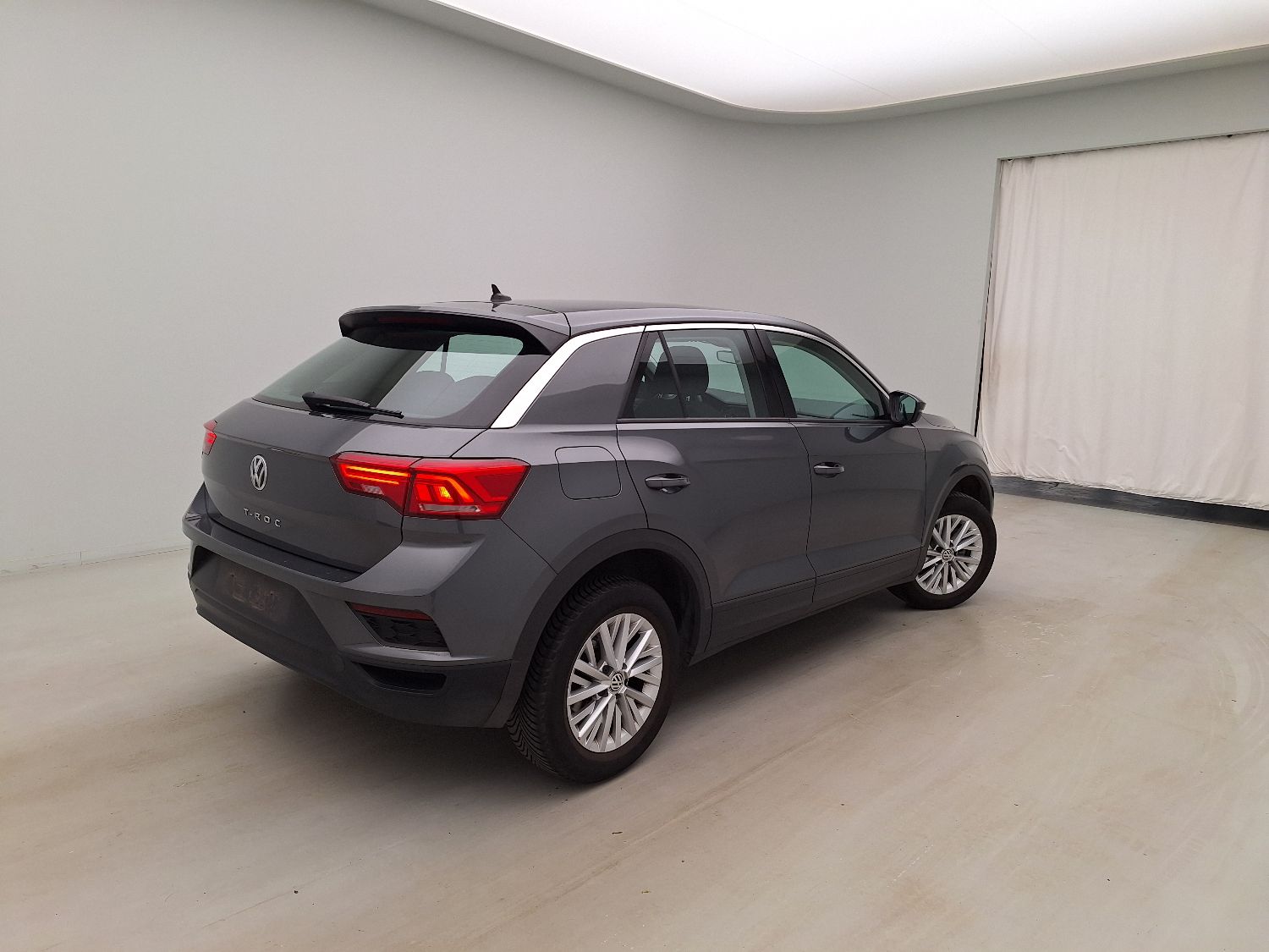 VW, T-Roc '17, Volkswagen T-Roc 1.0 TSI 5d photo