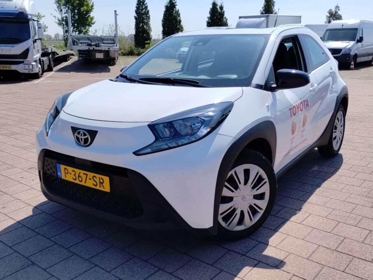 TOYOTA Aygo X 1.0 VVT-i MT Play