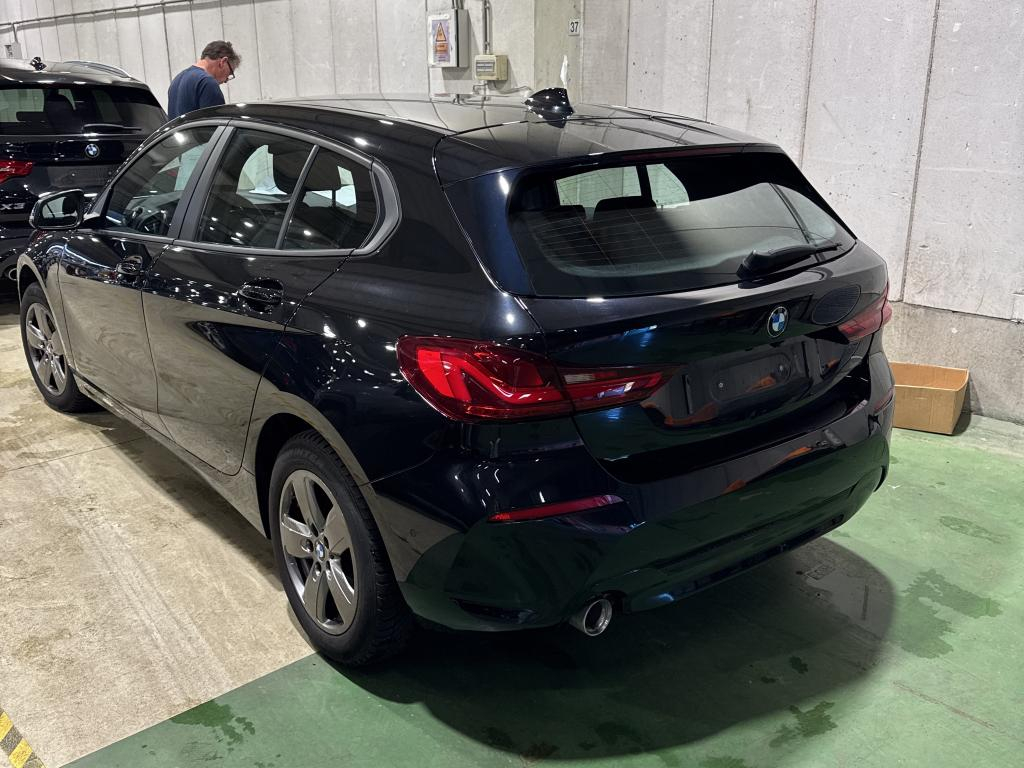 BMW 1 SERIES HATCH 1.5 116D (85KW) photo