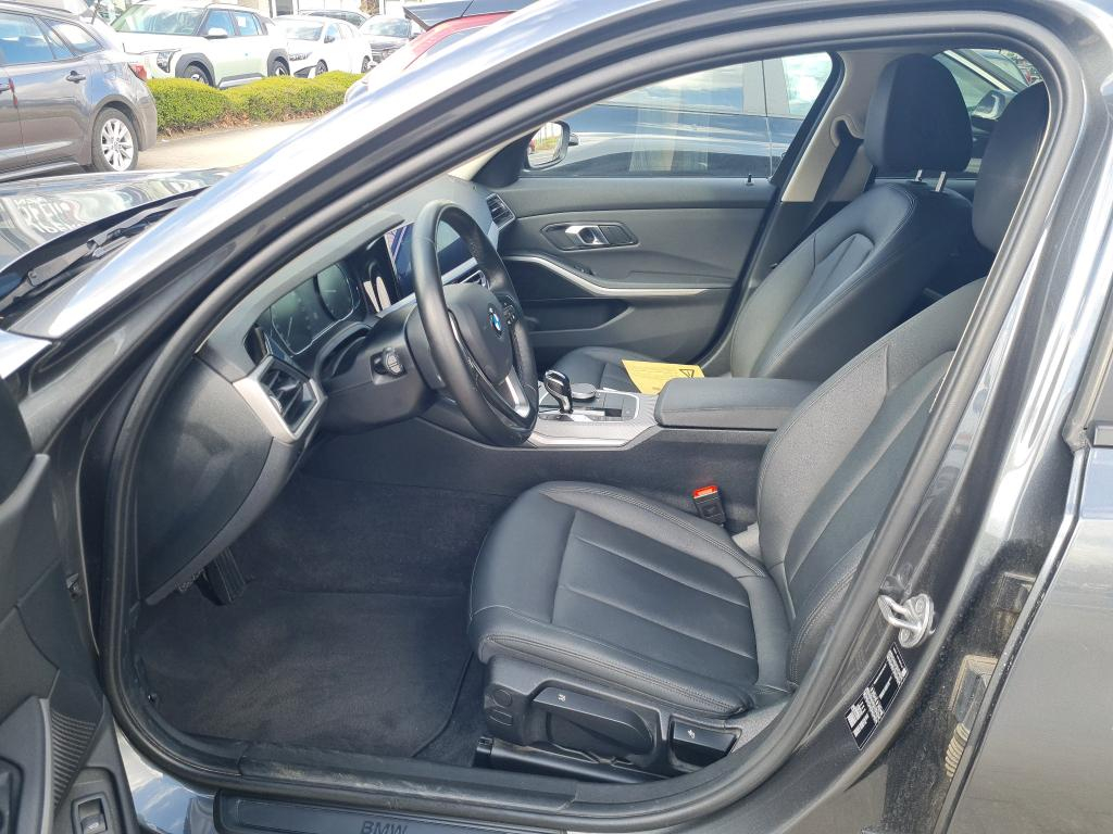 BMW 3 SERIES TOURING 2.0 316DA (90KW) TOURING Business Model Advantage Mirror photo