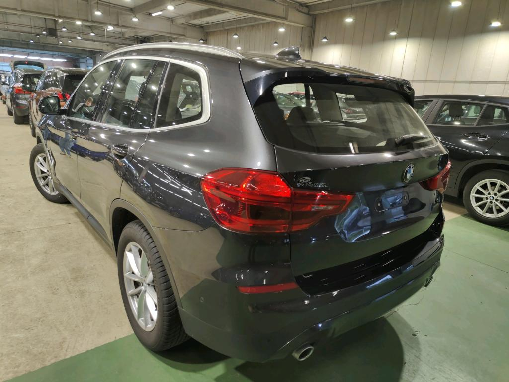 BMW X3 2.0 SDRIVE18D (110KW) AUTO Business Mirror Model Advantage Storage photo