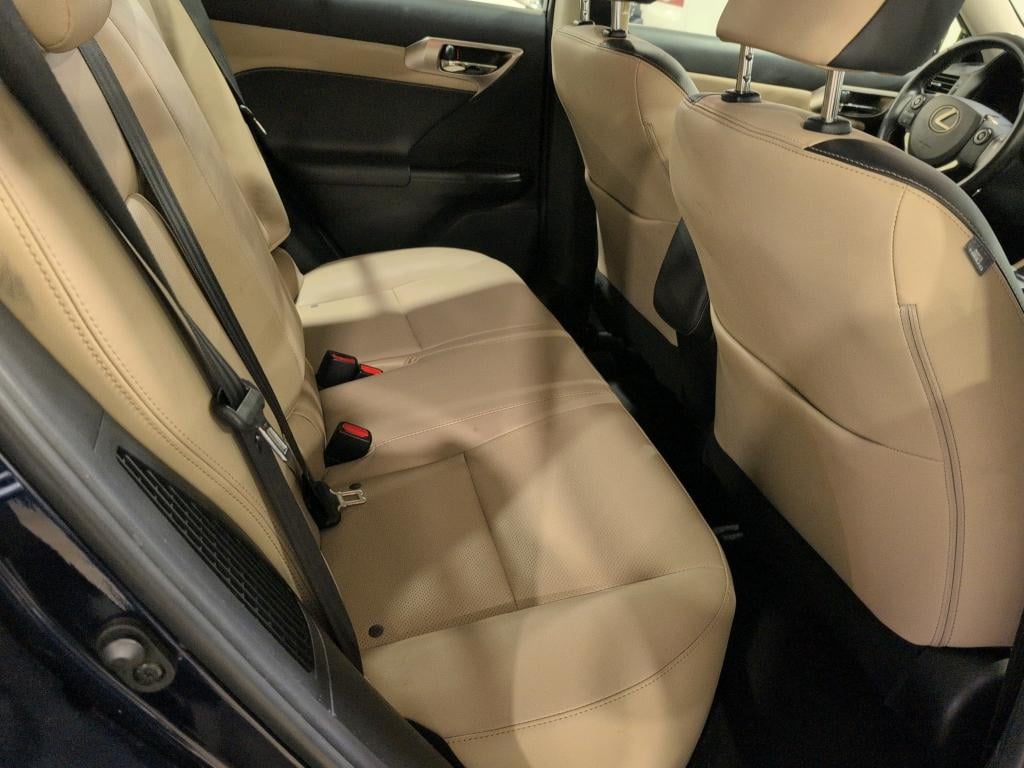 LEXUS CT 200h - 2017 1.8i Business Line E-CVT (EU6.2) Leather Tech photo