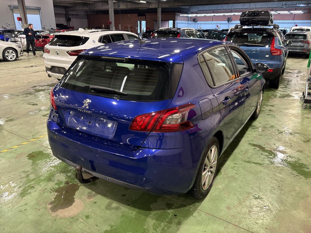 PEUGEOT 308 1.5 BLUEHDI 96KW S-S ACTIVE photo