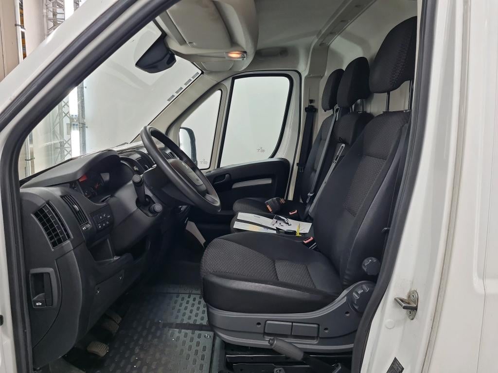 PEUGEOT BOXER 335 FOURGON MWB HR DSL - 2.2 BlueHDi L2H2 Asphalt S&S - Camera de recul - Touchscreen Bluetooth DAB photo