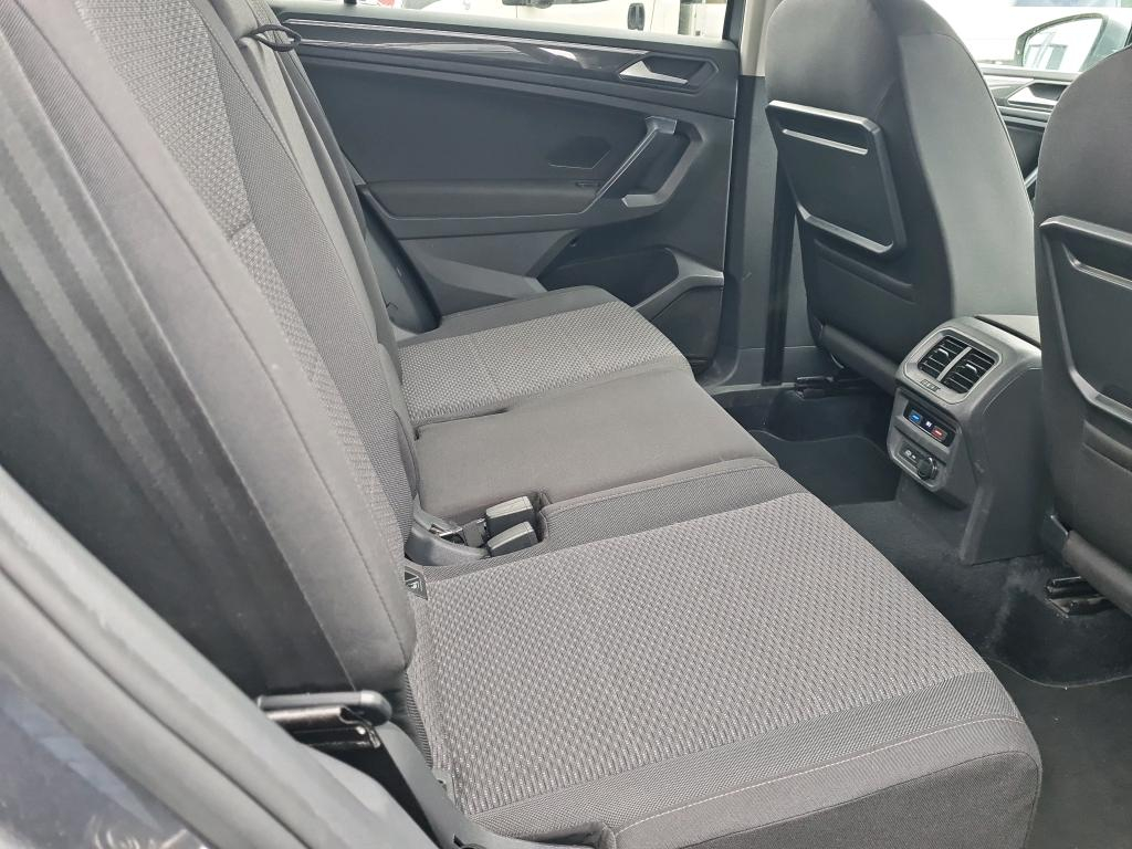 VOLKSWAGEN TIGUAN ALLSPACE 1.5 TSI COMFORTLINE DSG Ambiente Easy Open Travel Mirror photo