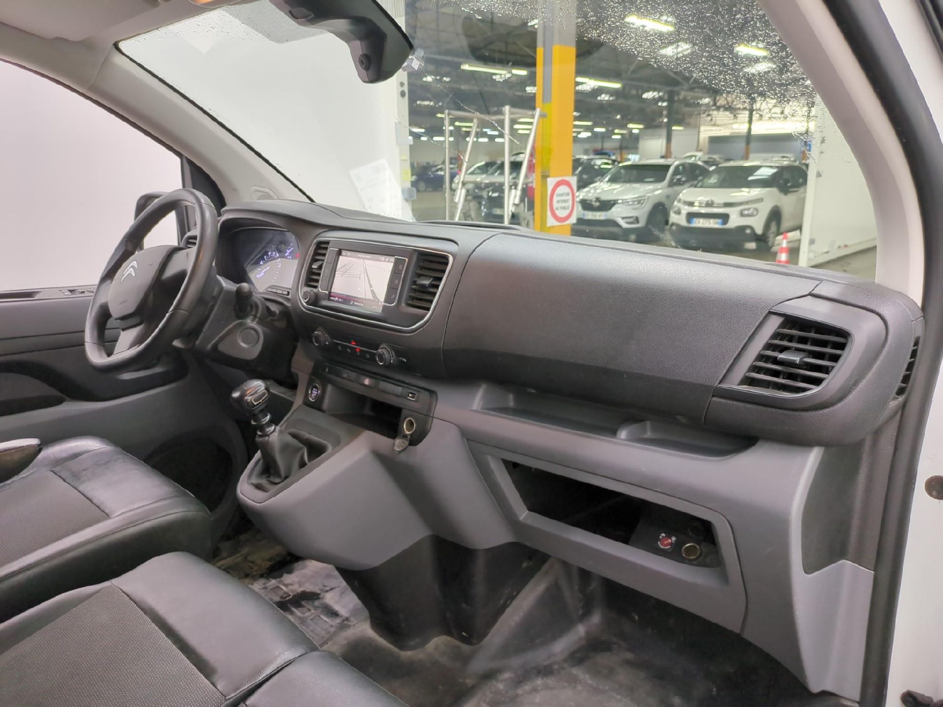Citroen XS BlueHDi 120 S&S BVM6 (300 Nm) Cityvan Jumpy Fourgon CityVan XS 1.5 BlueHDi 120CV BVM6 E6d photo