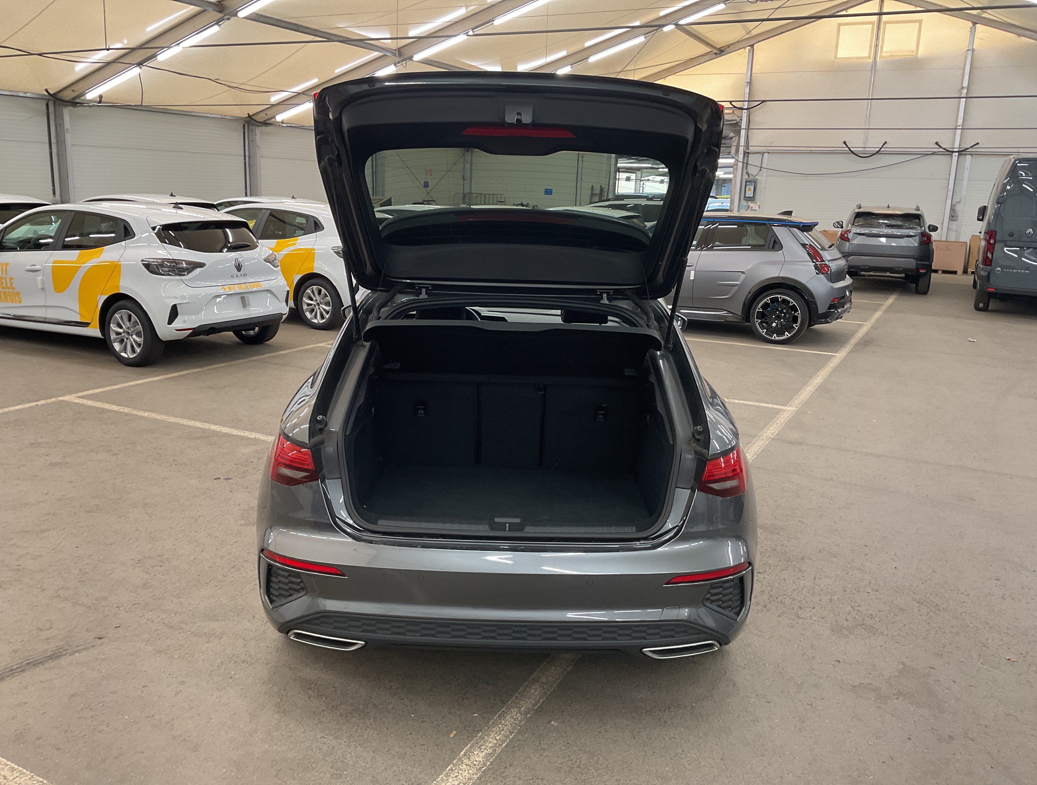 AUDI A3 Sportback Audi A3 Sportback S line 30 TDI 85(116) kW(ch) 6 vitesses photo