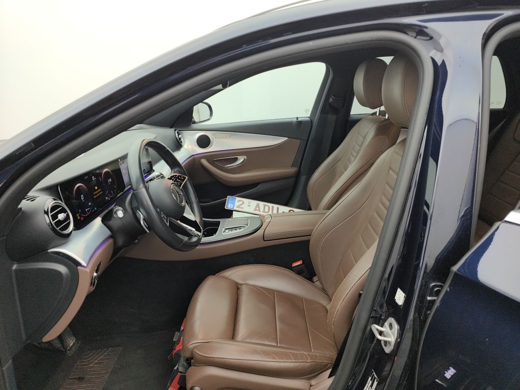 Mercedes-Benz E-Klasse Break E 200d Business Solution 5d photo