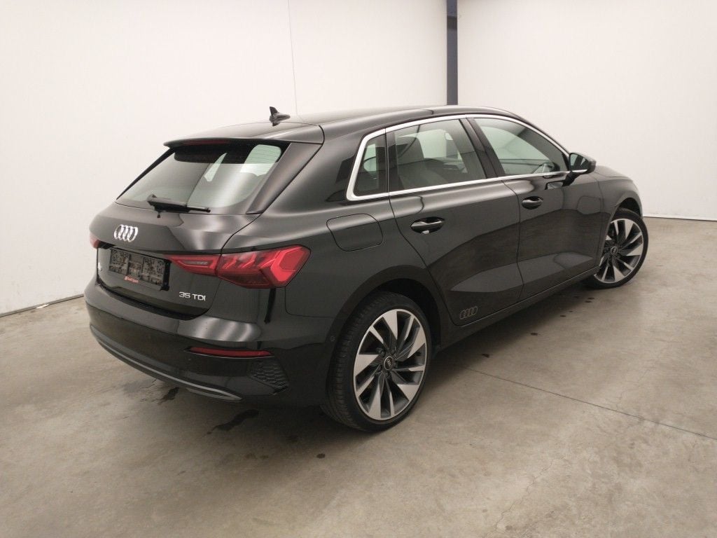 Audi A3 Sportback 2.0 35 TDi 110kW S tronic Edition One 5d photo