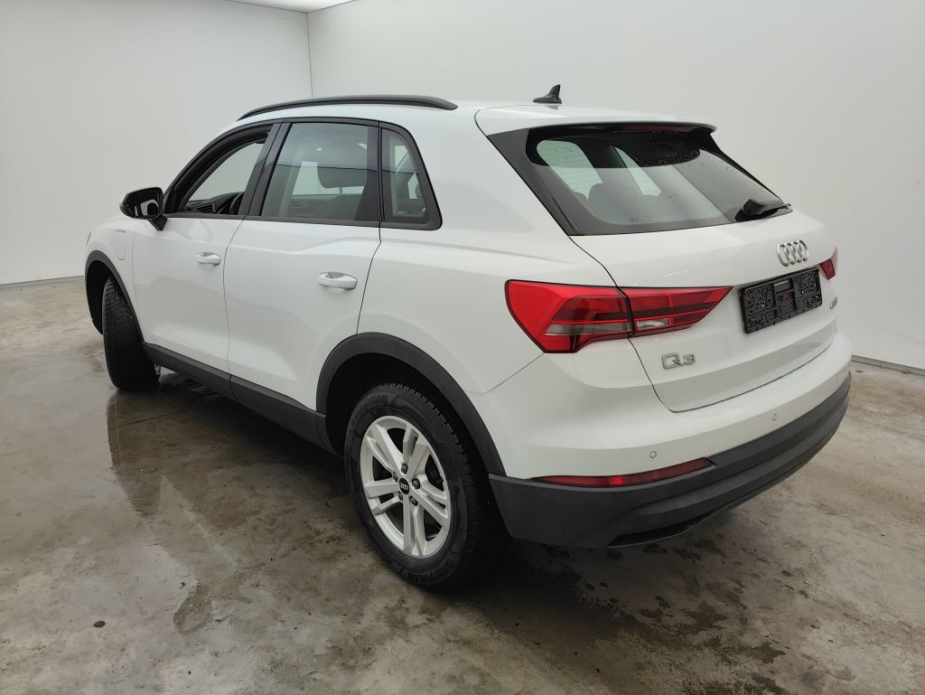 AUDI Q3 - 2019 45 TFSIe 245 PHEV S tronic (EU6AP) 5d photo