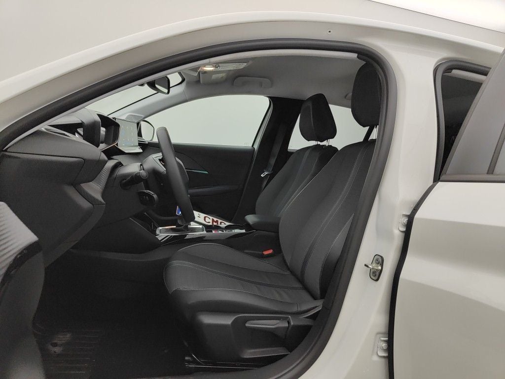 Peugeot 208 1.2 PureTech 100 MAN6 S&S Allure Pack 5d photo