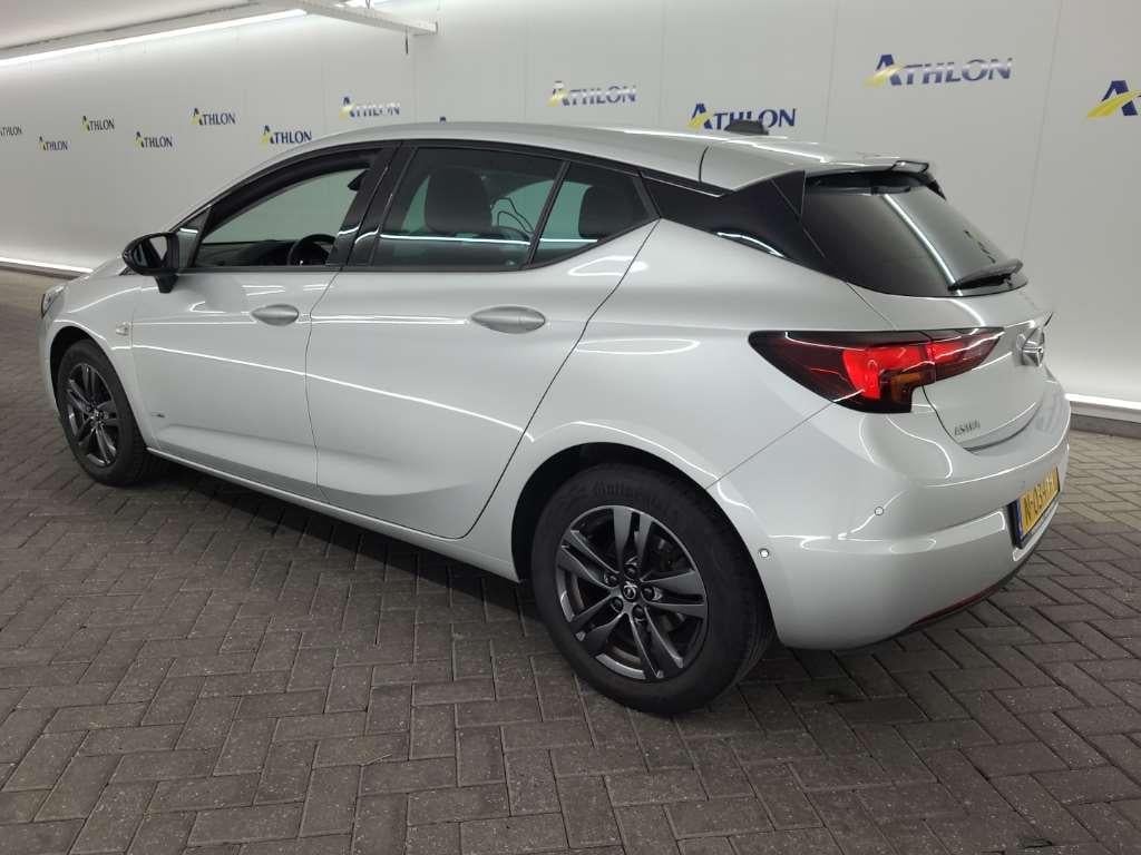 OPEL ASTRA 1.2 turbo 81kW Design & Tech 5D photo
