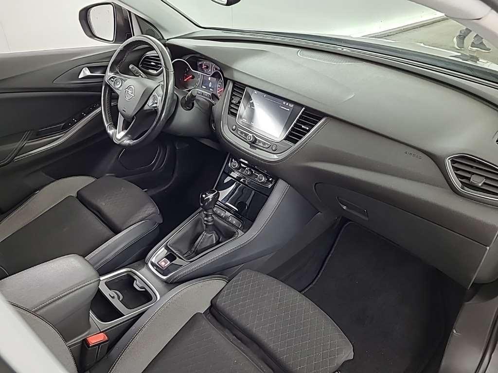 OPEL Grandland X 1.2 Turbo S&S 96kW Business Executive 5D uitlopend photo