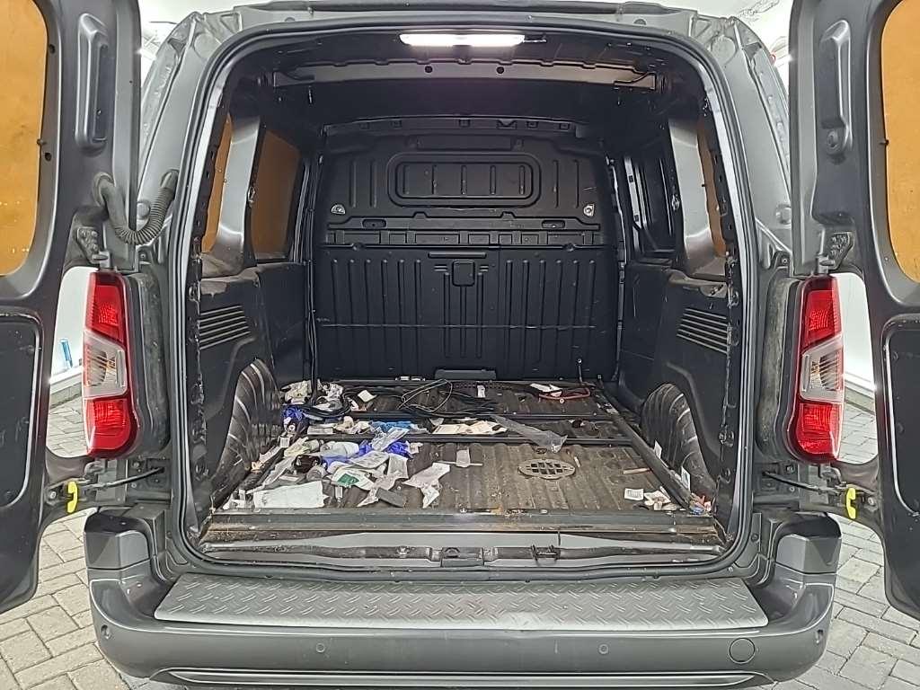 OPEL Combo L1H1 1.5D 75kW S/S Innovation 2.4T 4D photo