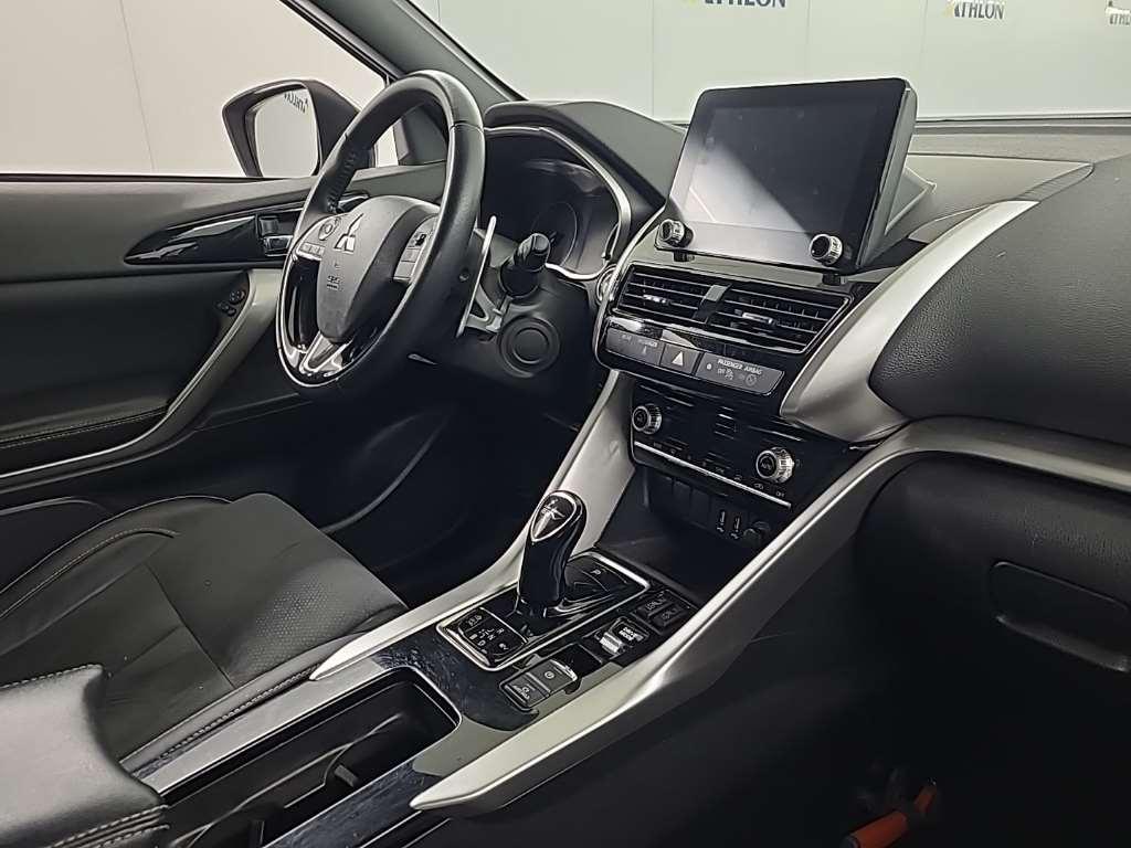MITSUBISHI Eclipse Cross SUV Intense+ 5D 138kW photo