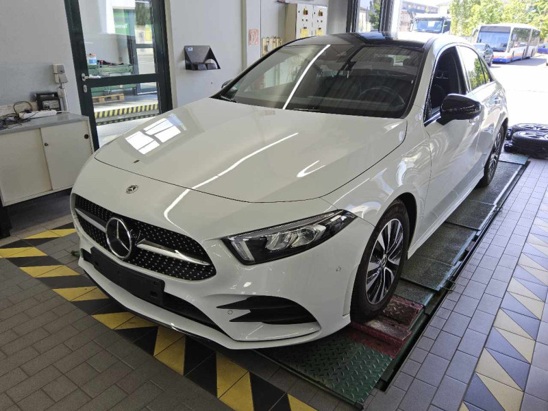 Mercedes-Benz A -Klasse Lim. (BM 177)(08.2018->) DE - Lim4 A 200 EU6d, Lim. AMG Line (EURO 6d), 2019 - 2022