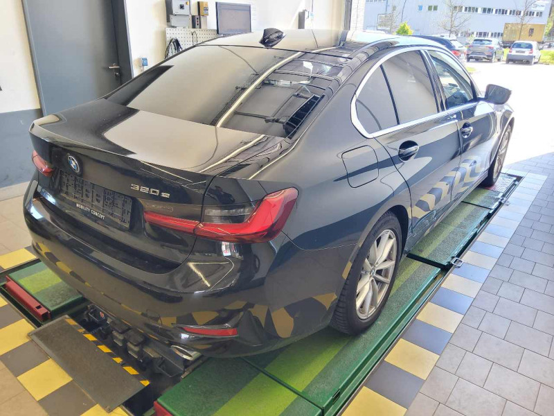 BMW Baureihe 3 Lim. (G20)(2018->) DE - Lim4 320 e EU6d, Advantage (EURO 6d)(OPF), 2021 - 2022 photo