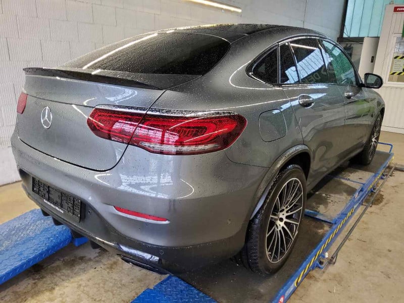 Mercedes-Benz GLC -Klasse Coupe (BM 253)(11.2016->) DE - SUV5 GLC 200 EU6d, AMG Line 4Matic (EURO 6d), (Facelift) 2020 - 2023 photo