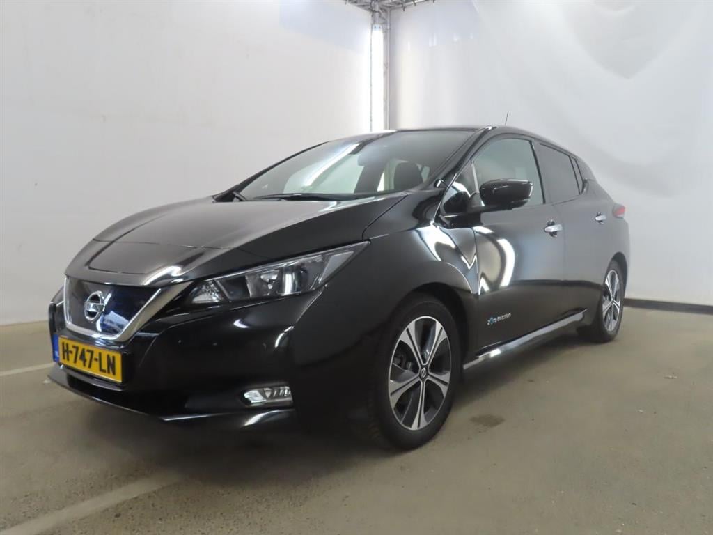 NISSAN Leaf N-Connecta 40 kWh