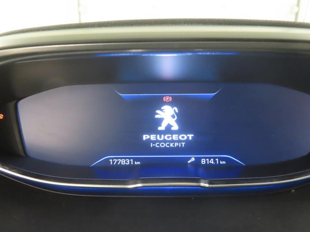 PEUGEOT 3008 1.2 PureT. BL Prem photo