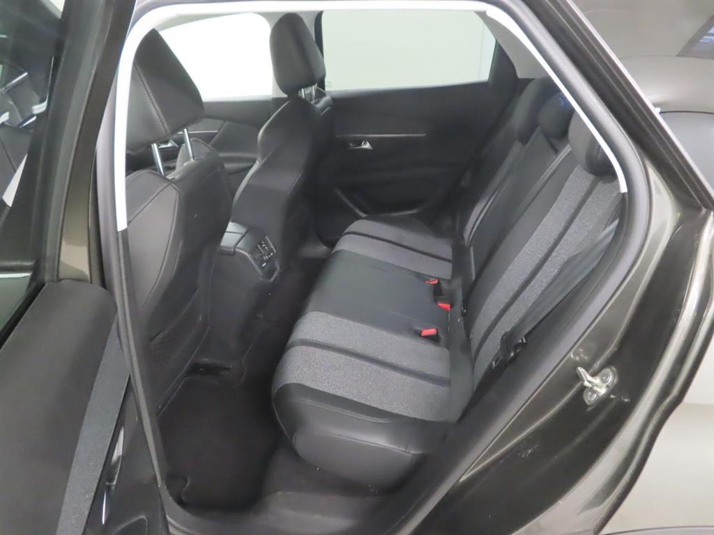 PEUGEOT 3008 1.2 PureT. BL Prem photo